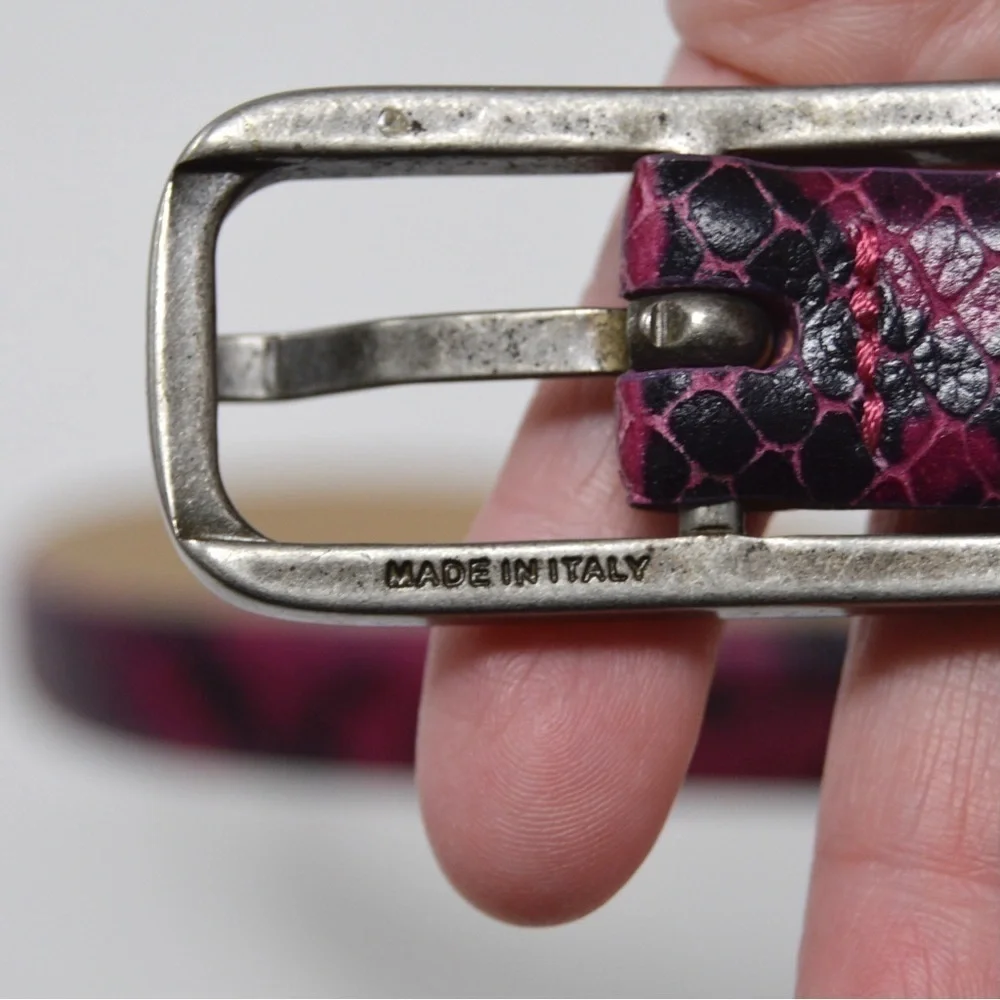 Casual Corner‎ Italian Leather Snakeskin Print Belt with Rectangular Buckle